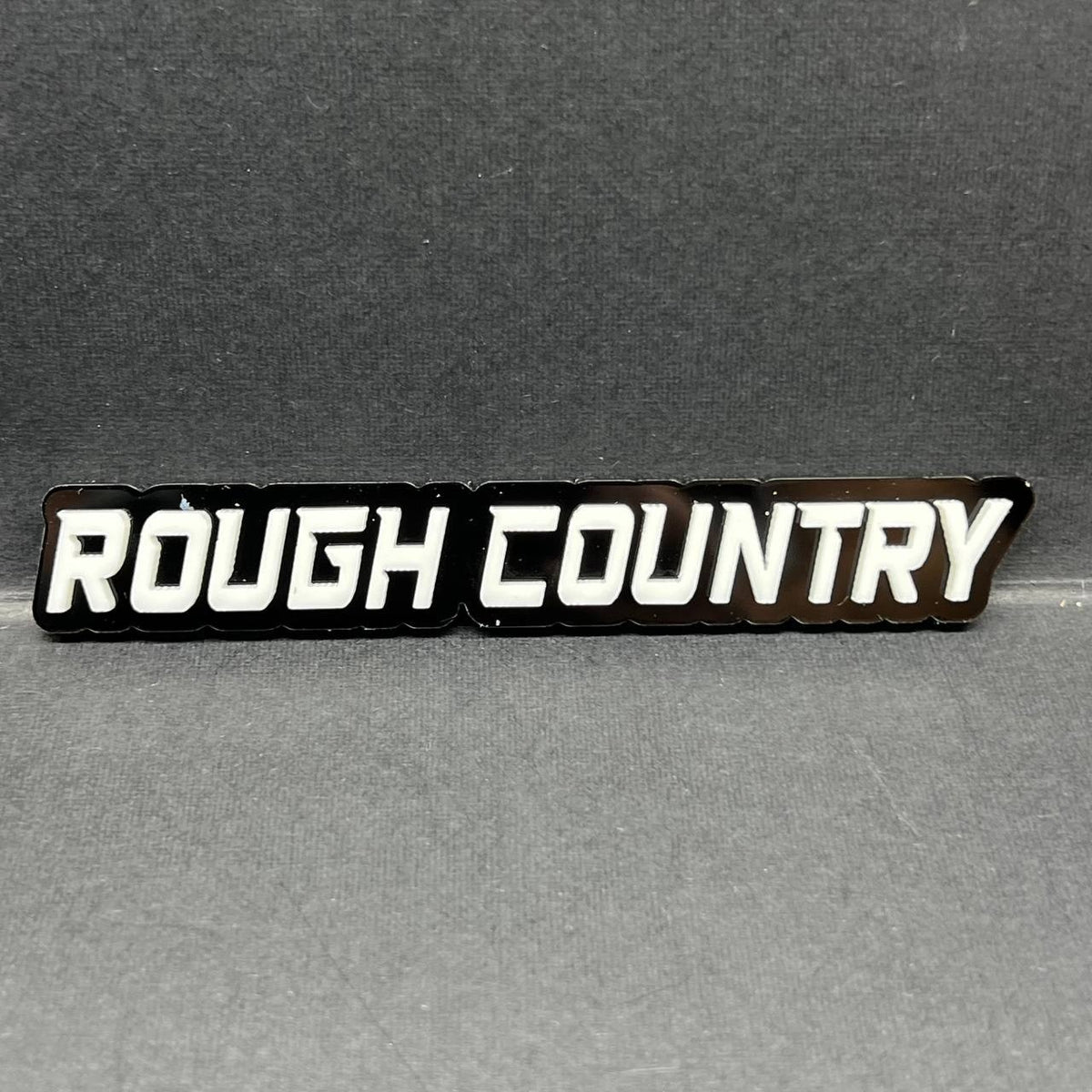 ROUGH COUNTRY 3D Emblem – Multicolor Acrylic Badge for Car, Truck & SUV 1pcs
