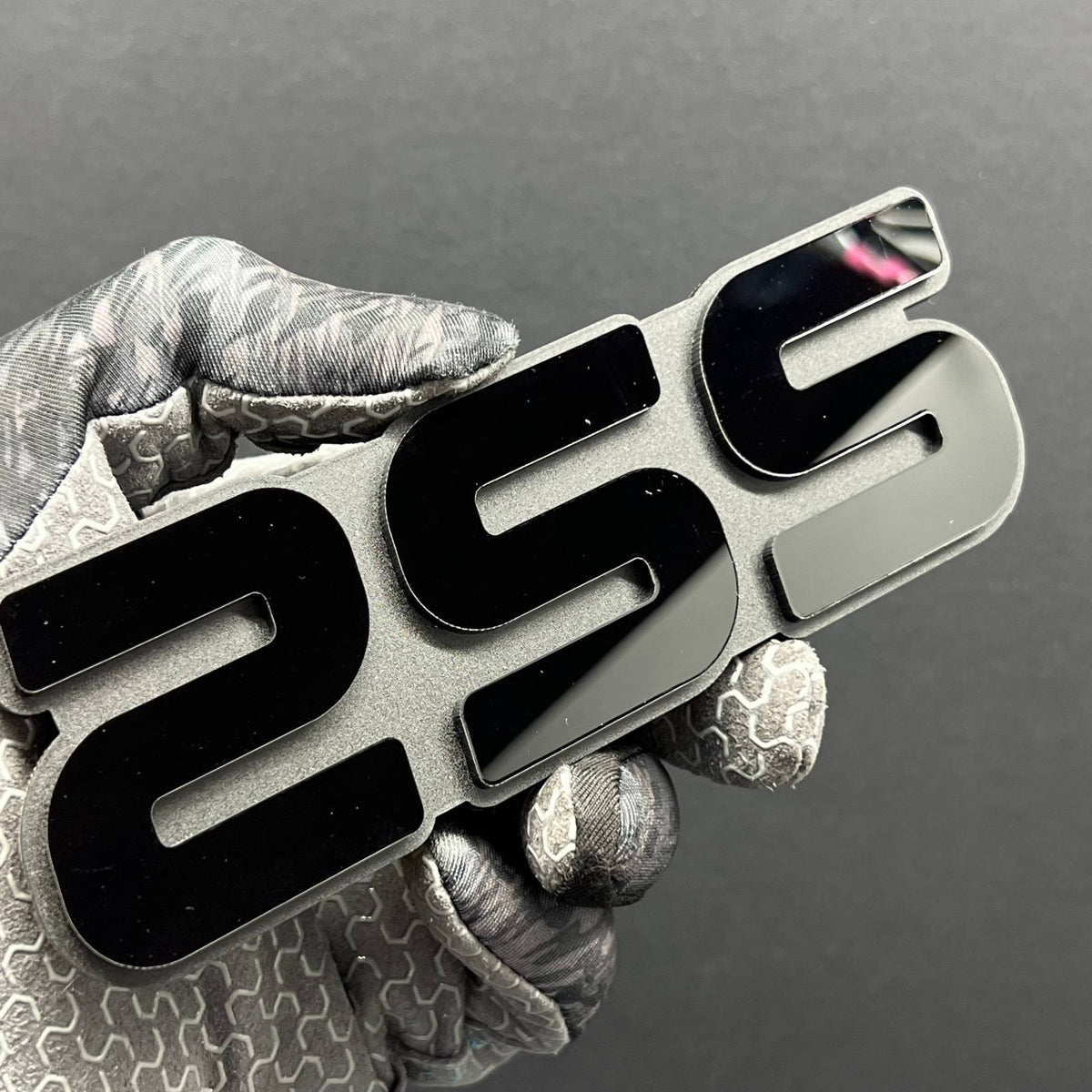 2SS Multicolor 3D Car Emblem – Durable Acrylic Fender & Trunk Decal 1pc