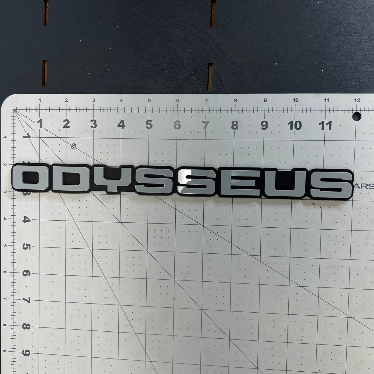 1PC ODYSSEUS Emblem – Multicolor Acrylic Fender & Tailgate Badge