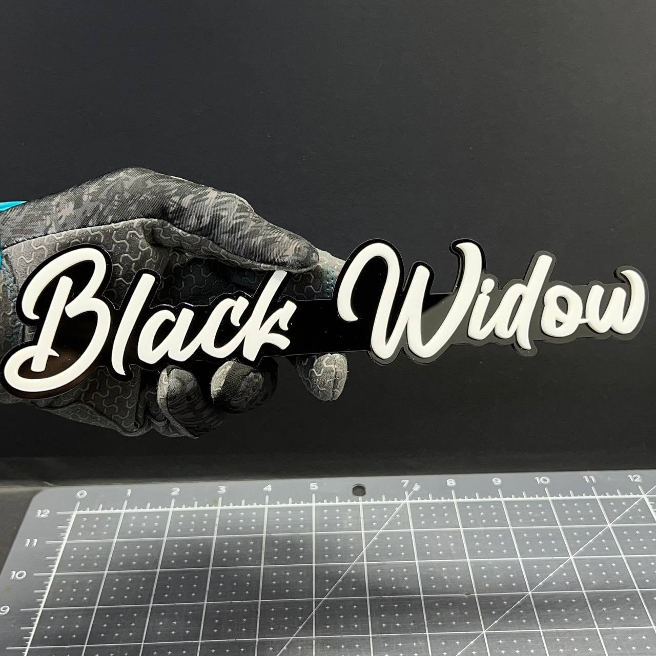 1pc Black Widow 3D Emblem Badge – Multicolor Acrylic Car Fender & Trunk Decal