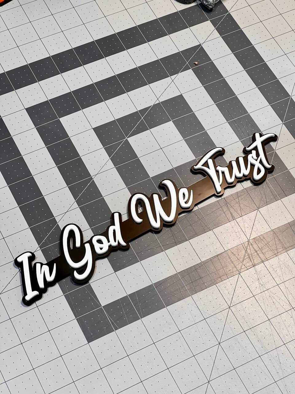 IN GOD WE TRUST Multicolor Badges Emblem Car/Truck, BADGES Emblem (1PC)