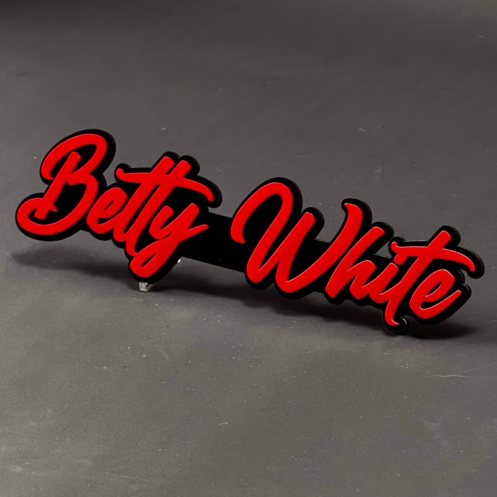 1PC Betty White 3D Acrylic Badge - Car Truck Emblem Fender Sticker