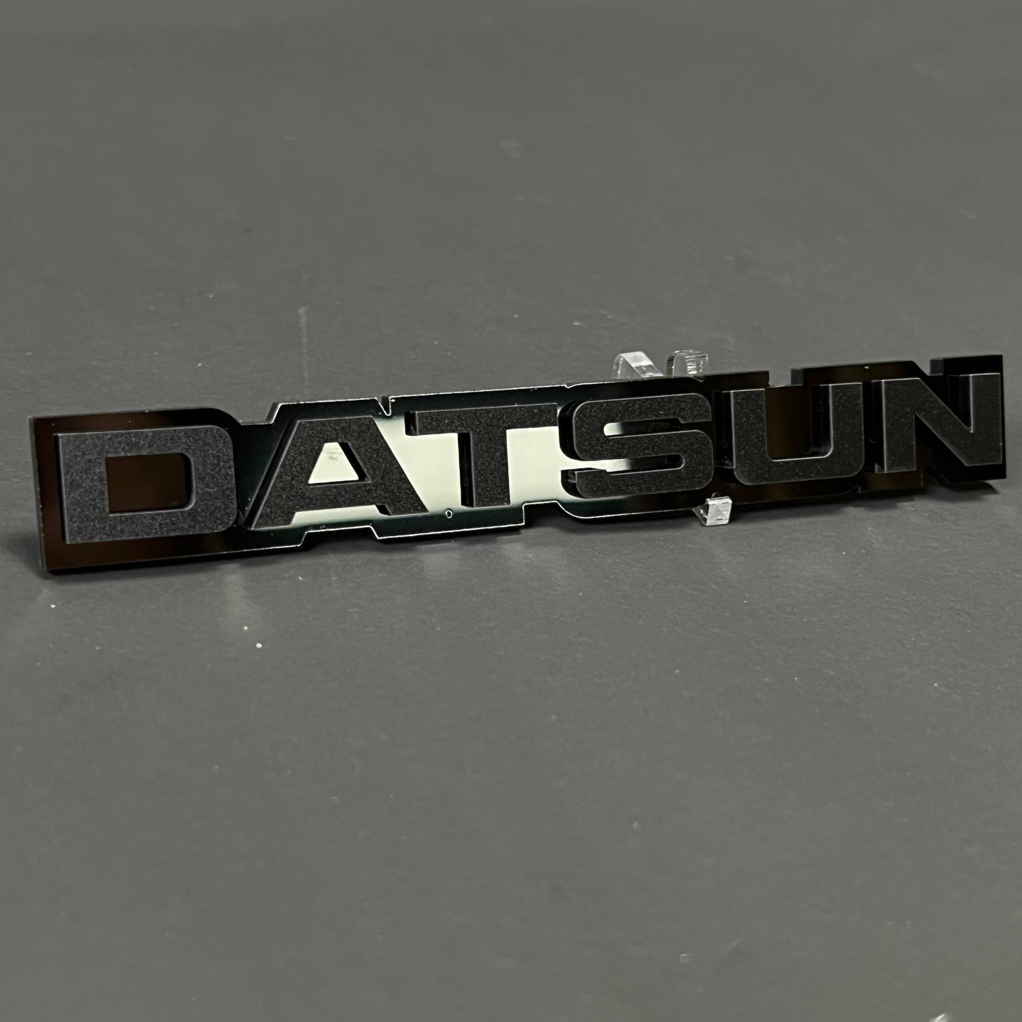 1PC DATSUN 3D Acrylic Badge - Car Truck Emblem Fender Tailgate Trunk Sticker