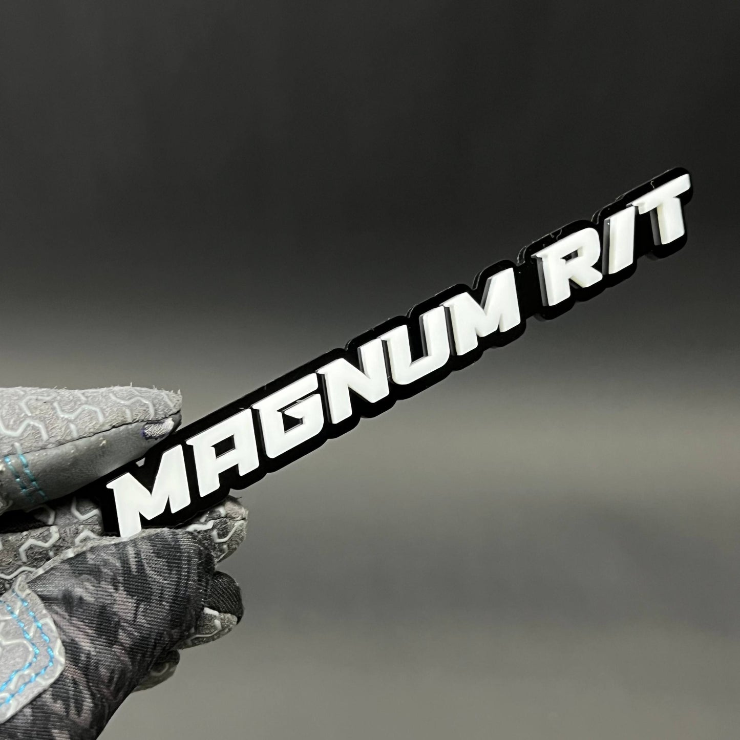 1PC MAGNUM R/T 3D Acrylic Badge - Car Truck Emblem Fender Tailgate Trunk Sticker
