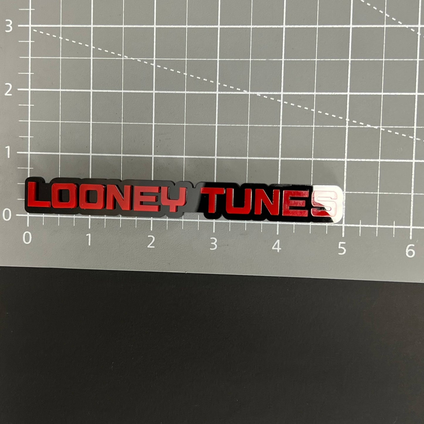 1PC LOONEY TUNES 3D Acrylic Badge - Car Truck Emblem Fender Sticker