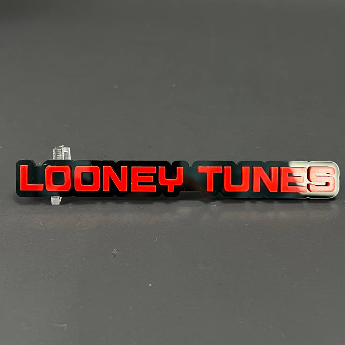 1PC LOONEY TUNES 3D Acrylic Badge - Car Truck Emblem Fender Sticker
