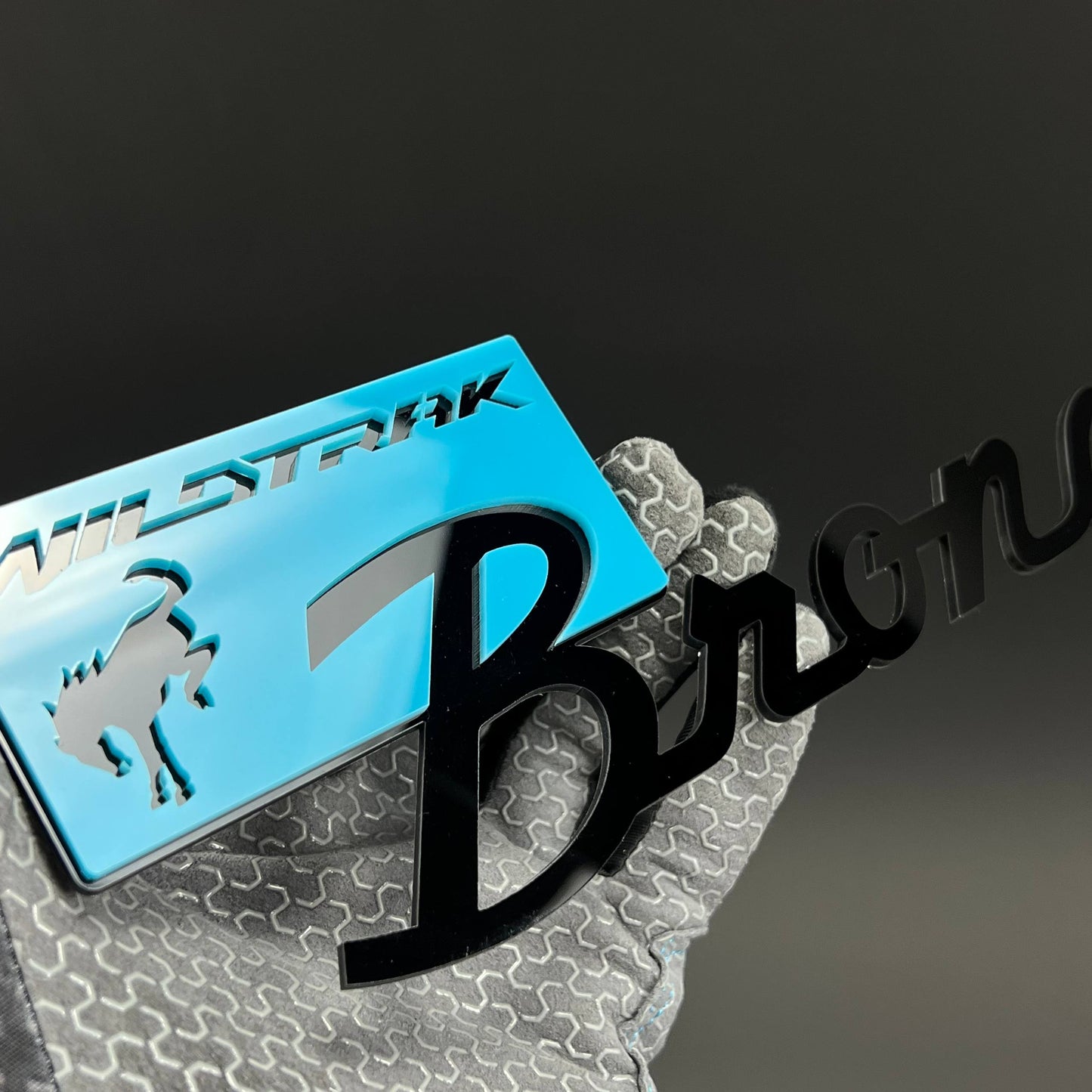 1PC Bronco Wildtrak (Blue) 3D Acrylic Badge - Car Truck Emblem Fender Tailgate Trunk Sticker