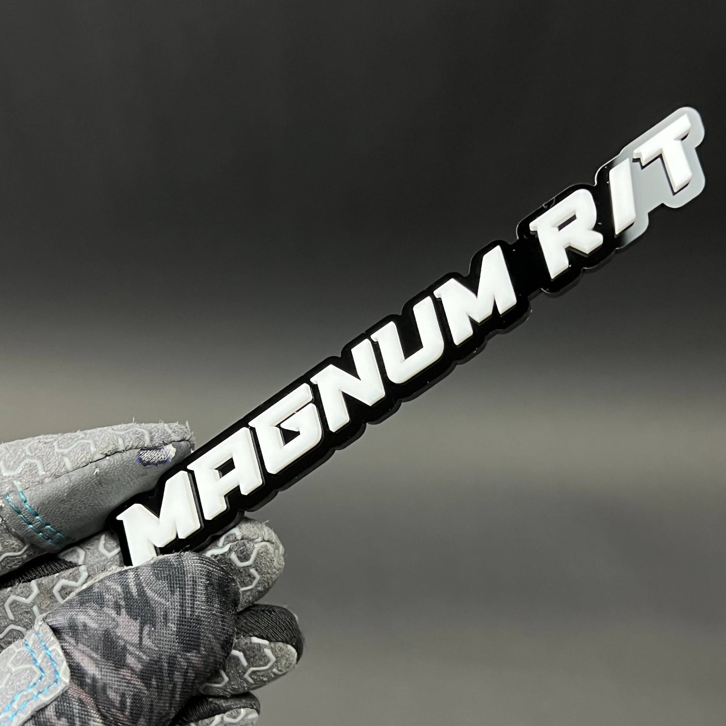 1PC MAGNUM R/T 3D Acrylic Badge - Car Truck Emblem Fender Tailgate Trunk Sticker