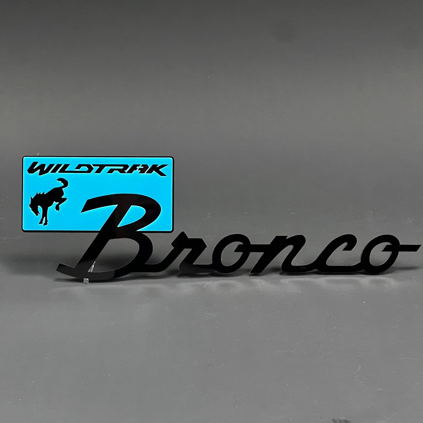 1PC Bronco Wildtrak (Blue) 3D Acrylic Badge - Car Truck Emblem Fender Tailgate Trunk Sticker