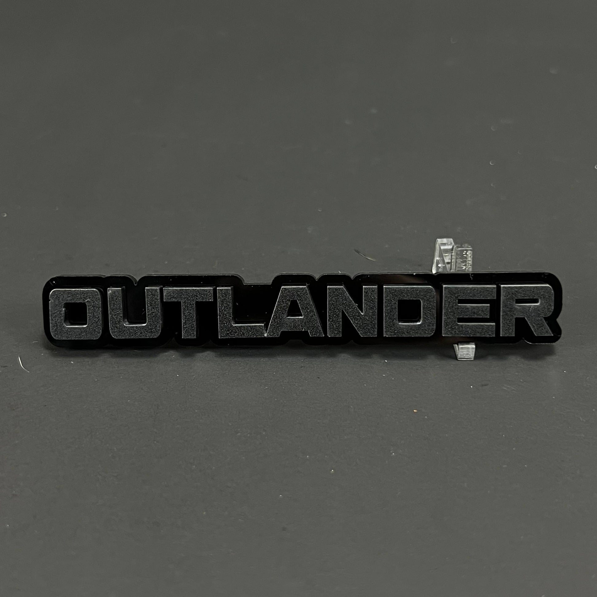 1PC OUTLANDER 3D Acrylic Badge - Car Truck Emblem Fender Tailgate Trunk Sticker