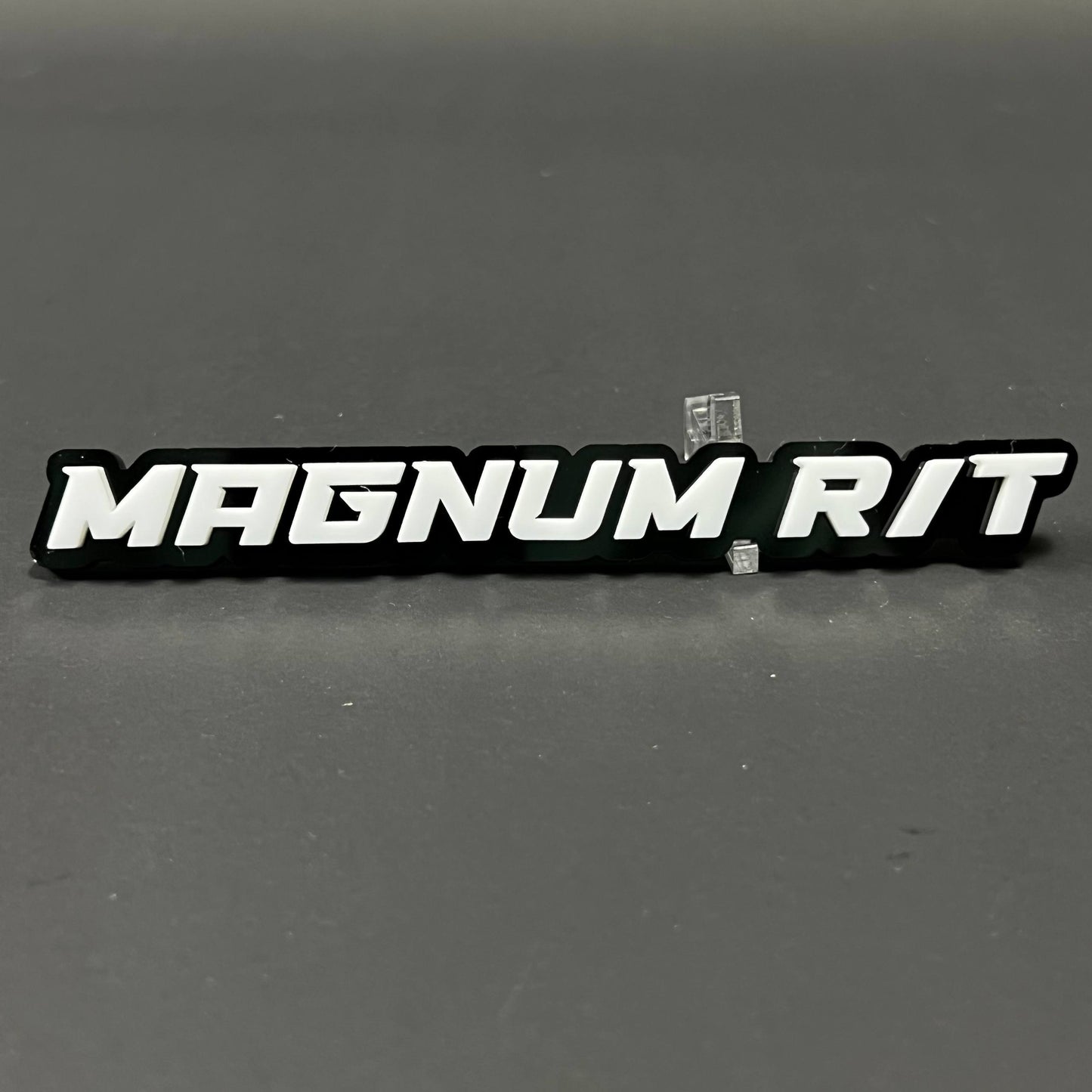 1PC MAGNUM R/T 3D Acrylic Badge - Car Truck Emblem Fender Tailgate Trunk Sticker
