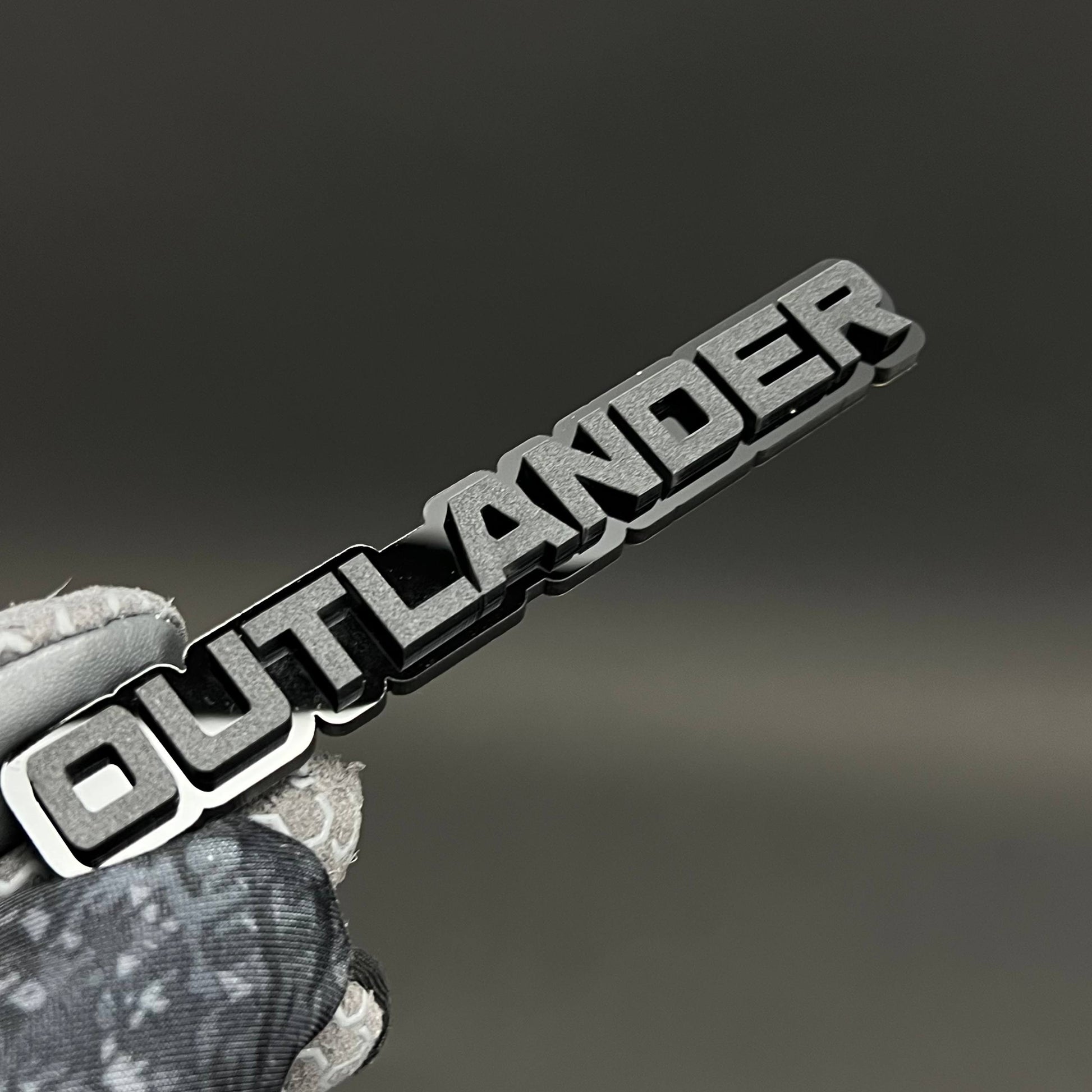 1PC OUTLANDER 3D Acrylic Badge - Car Truck Emblem Fender Tailgate Trunk Sticker