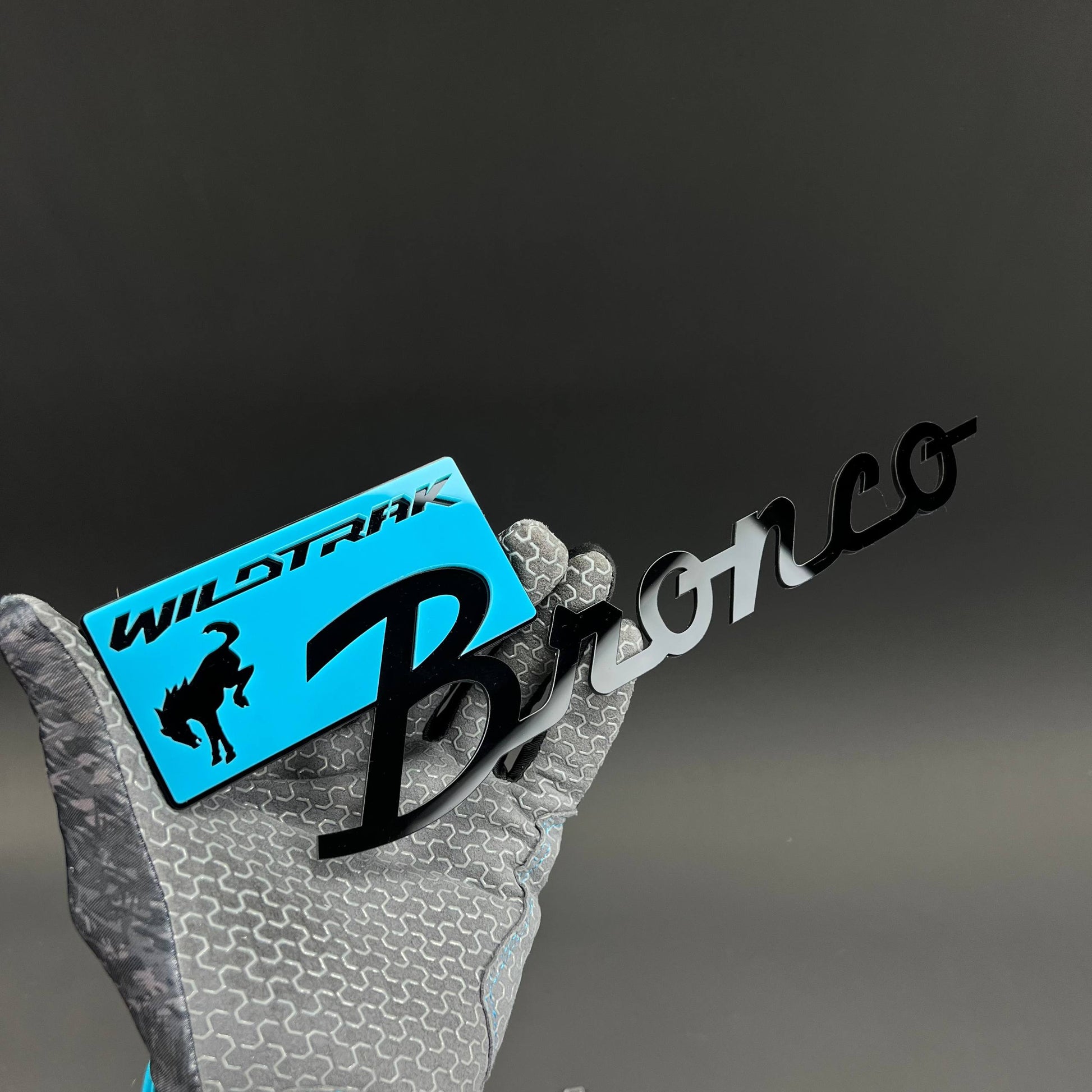 1PC Bronco Wildtrak (Blue) 3D Acrylic Badge - Car Truck Emblem Fender Tailgate Trunk Sticker