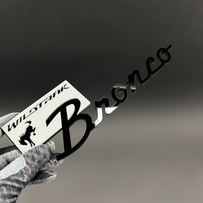 1PC Bronco Wildtrak (Silver) 3D Acrylic Badge - Car Truck Emblem Fender Tailgate Trunk Sticker