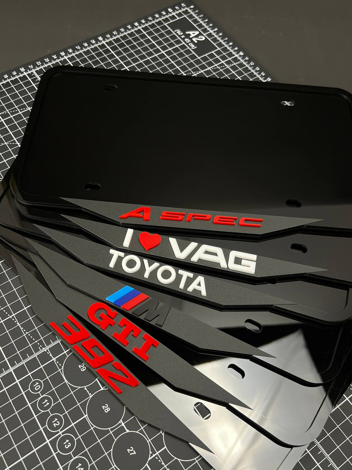 1PC Assorted Plates 3D Acrylic Badge - Car Truck Emblem Fender Sticker