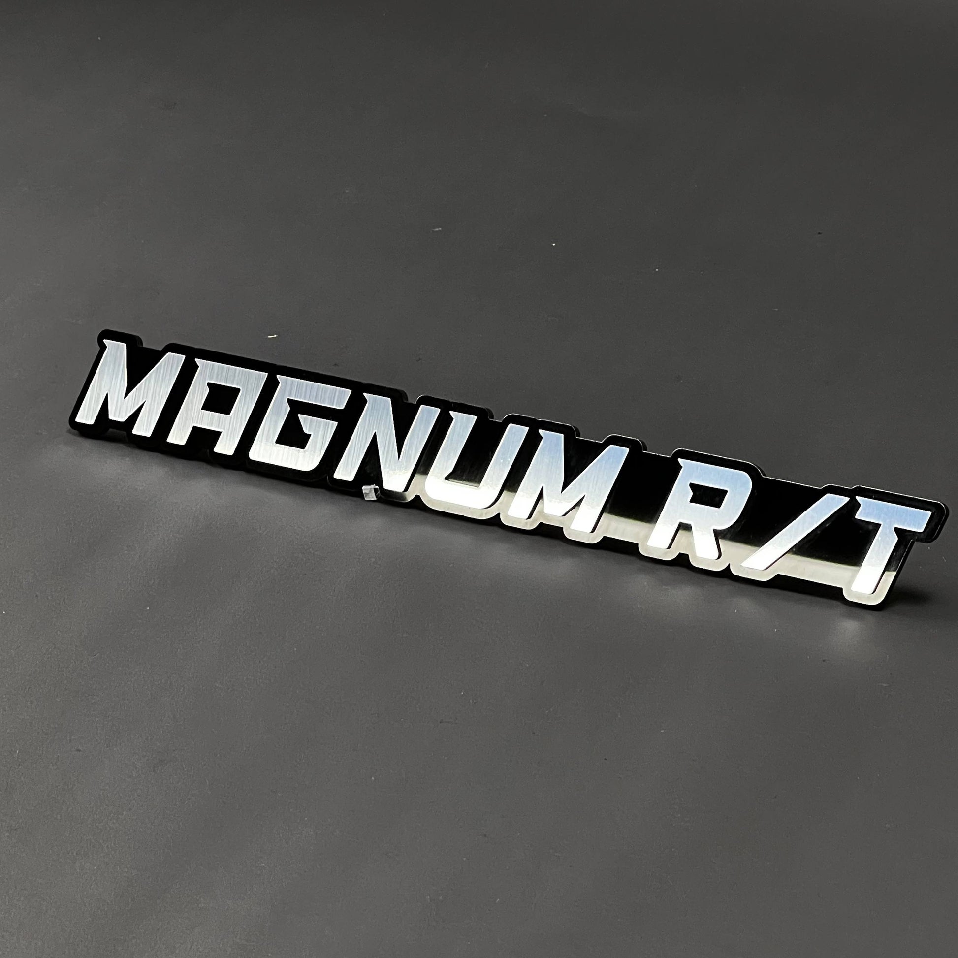 1PC MAGNUM R/T 3D Acrylic Badge - Car Truck Emblem Fender Tailgate Trunk Sticker