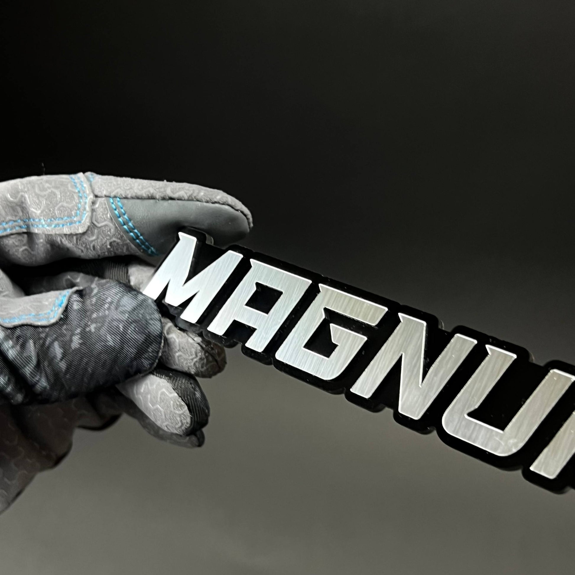 1PC MAGNUM R/T 3D Acrylic Badge - Car Truck Emblem Fender Tailgate Trunk Sticker