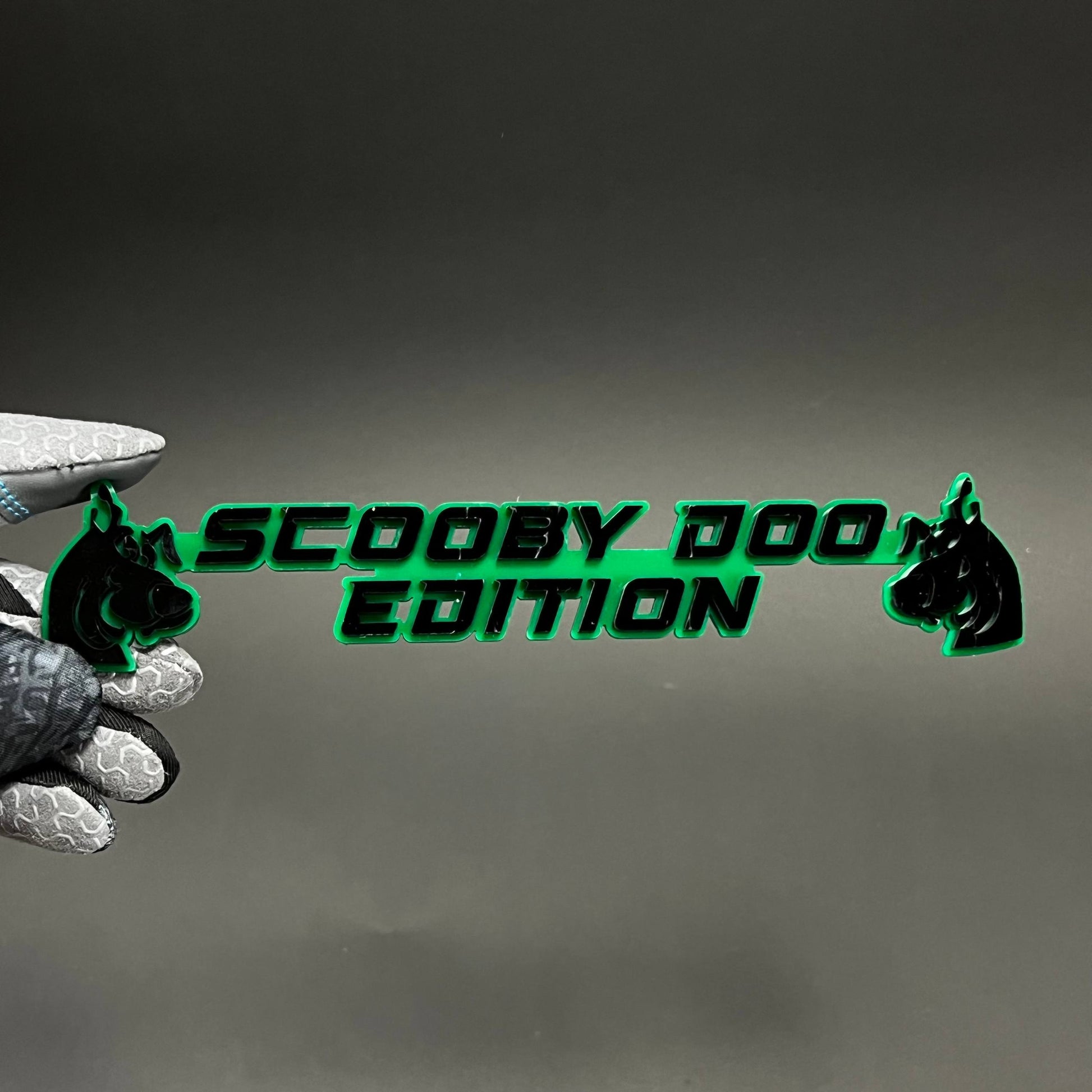 1PC SCOOBY DOO EDITION 3D Acrylic Badge - Car Truck Emblem Fender Sticker