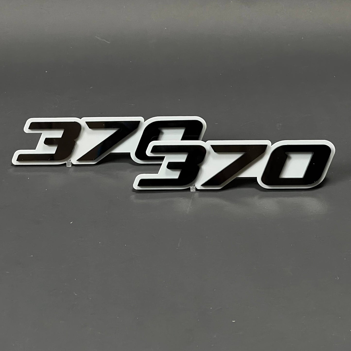1PC 370 3D Acrylic Badge - Car Truck Emblem Fender Tailgate Trunk Sticker
