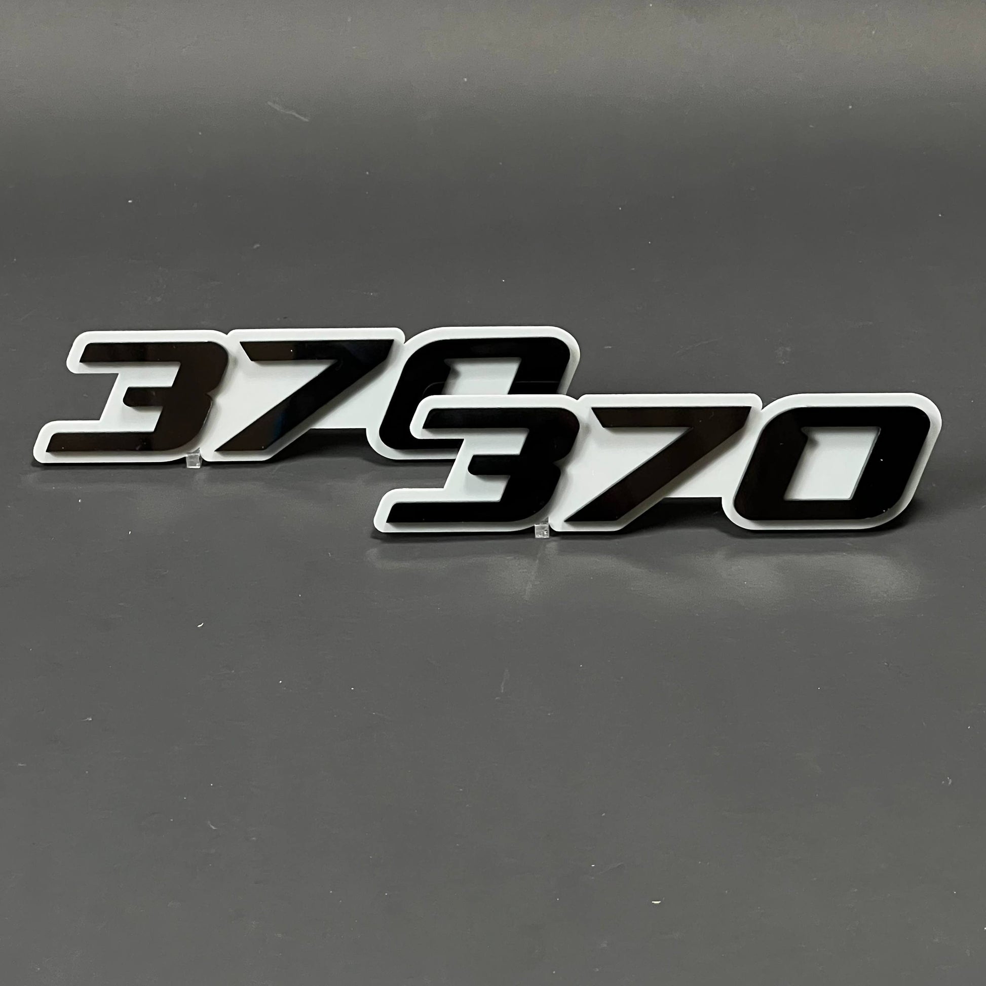1PC 370 3D Acrylic Badge - Car Truck Emblem Fender Tailgate Trunk Sticker