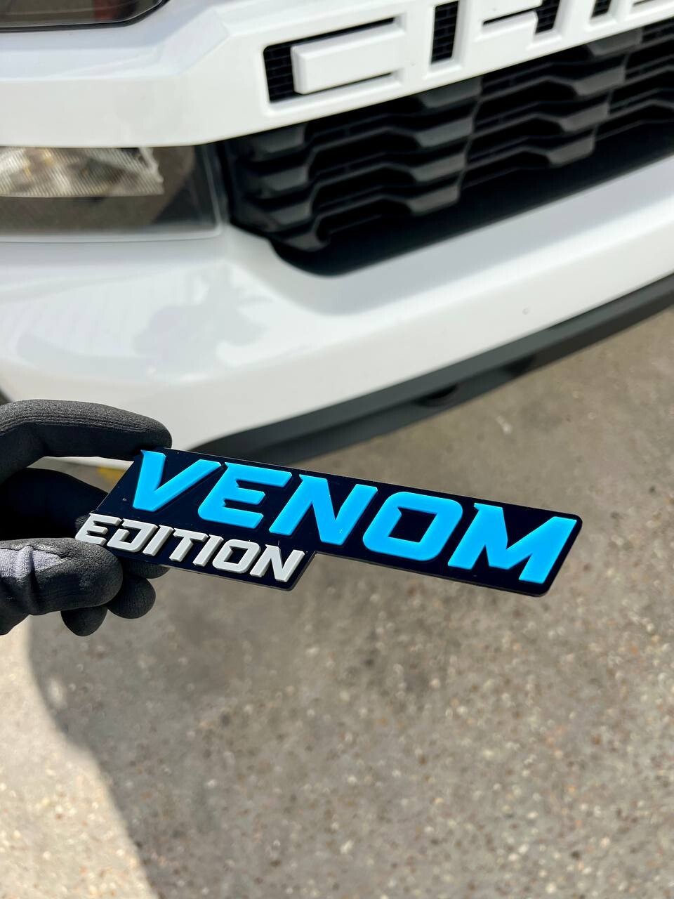1pcs Venom Edition Emblem Car Badges Badass 3D Sticker Decal Multicolor