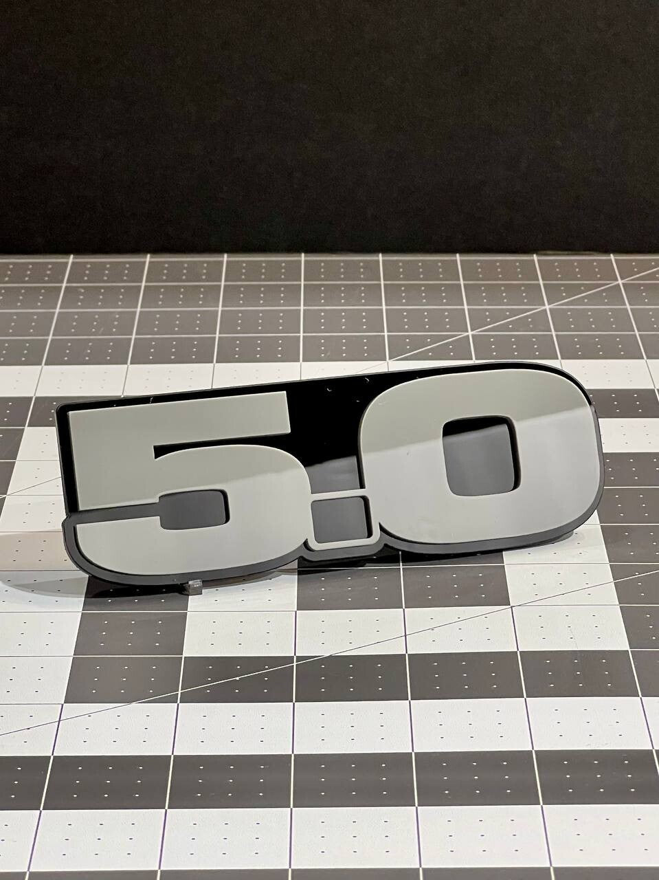 2pcs 5.0 Emblem Multicolor Badges White On Black Fender Angry Aggressive Racing