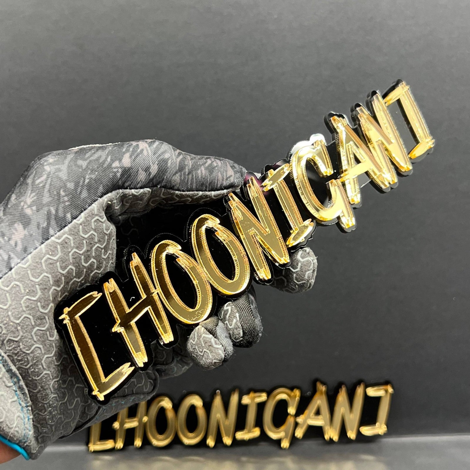 2PCS HOONIGAN Multicolor 3D Emblems – Drift Car Fender Badges for JDM Vehicles