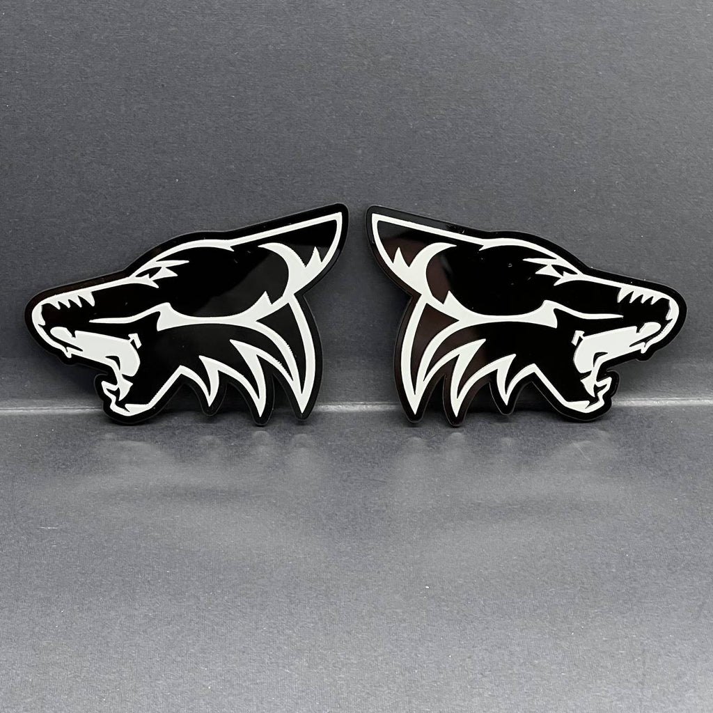 2PCS COYOTE Emblem Badges Fender Angry Aggressive Racing