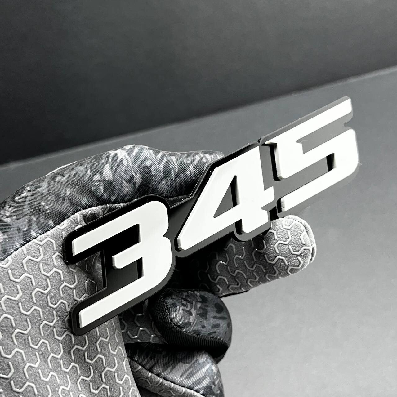 2x White black 345 Hemi Emblems 345 Side Fender Badge 3D for 345 Emblem