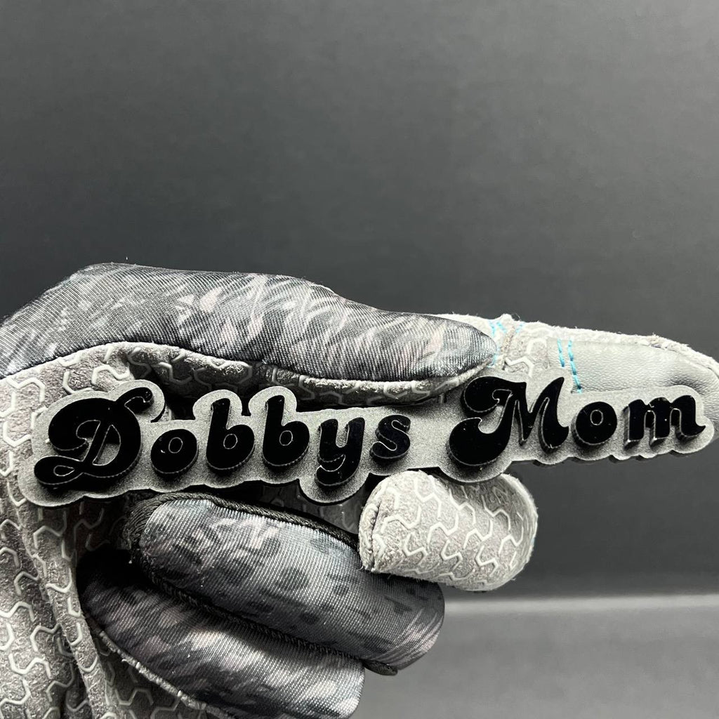 1PC Dobbys Mom 3D Emblem – Custom Acrylic Car Fender Trunk Tailgate Sticker