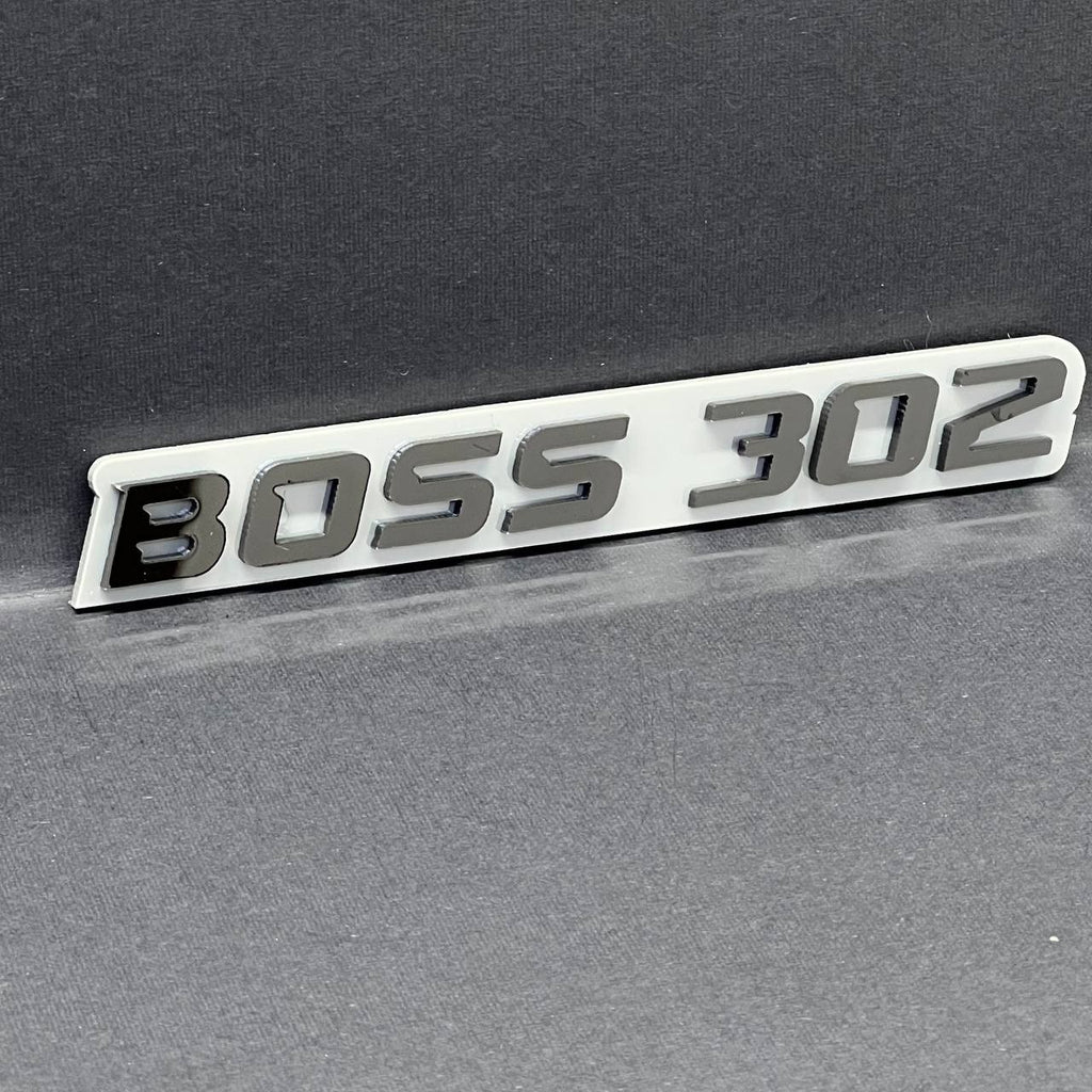 BOSS 302 Multicolor Emblems –  BOSS 302 Fender Badges (Set of 2) for 302 Emblem