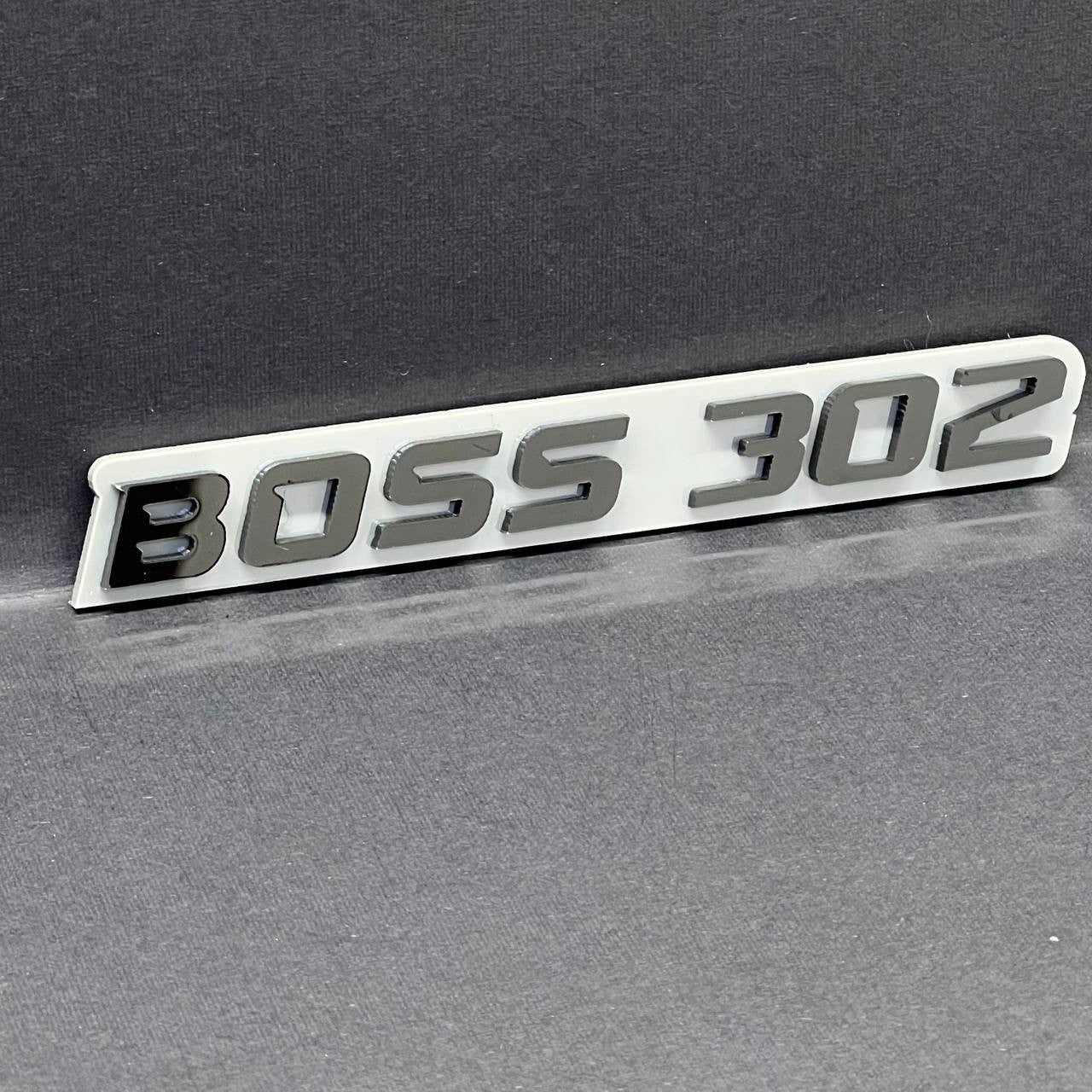 BOSS 302 Multicolor Emblems –  BOSS 302 Fender Badges (Set of 2) for 302 Emblem