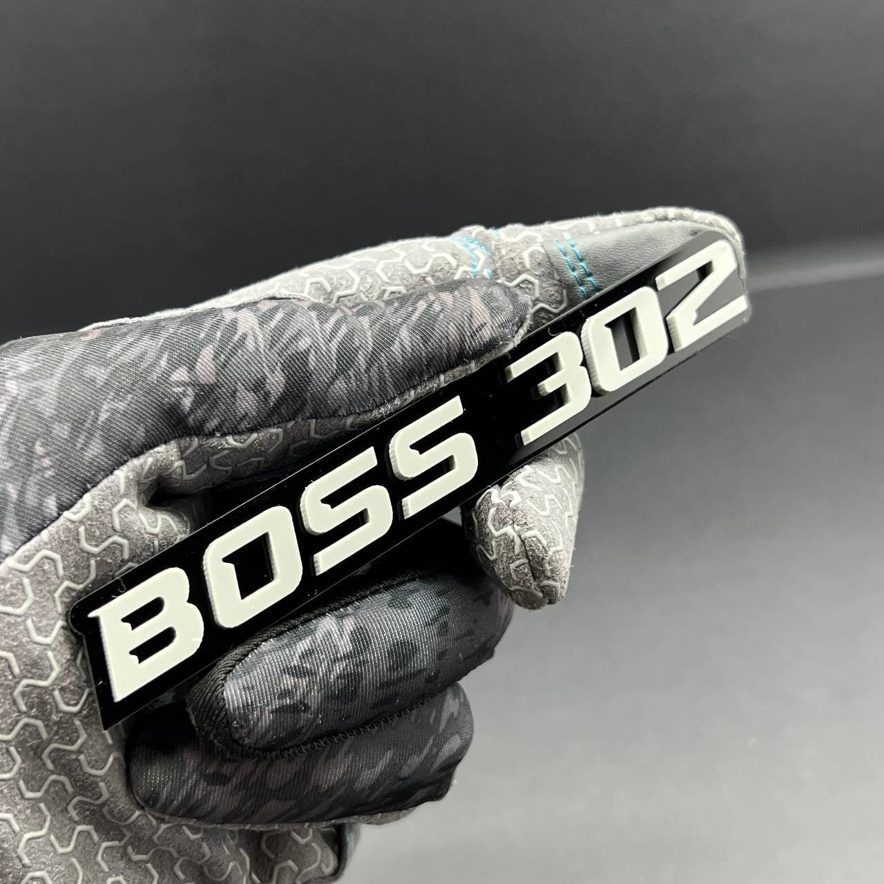 2PCS BOSS 302 Emblems – Multicolor 3D Fender Badges for Ford Mustang 302