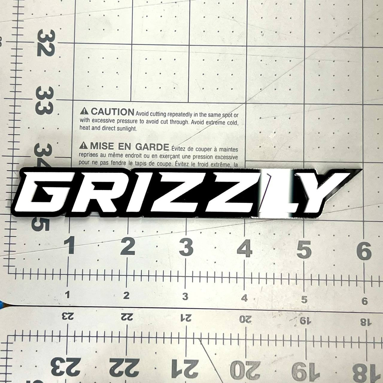 1PCS GRIZZLY Emblem – Custom 3D Multicolor Acrylic Car, Truck & SUV Badge
