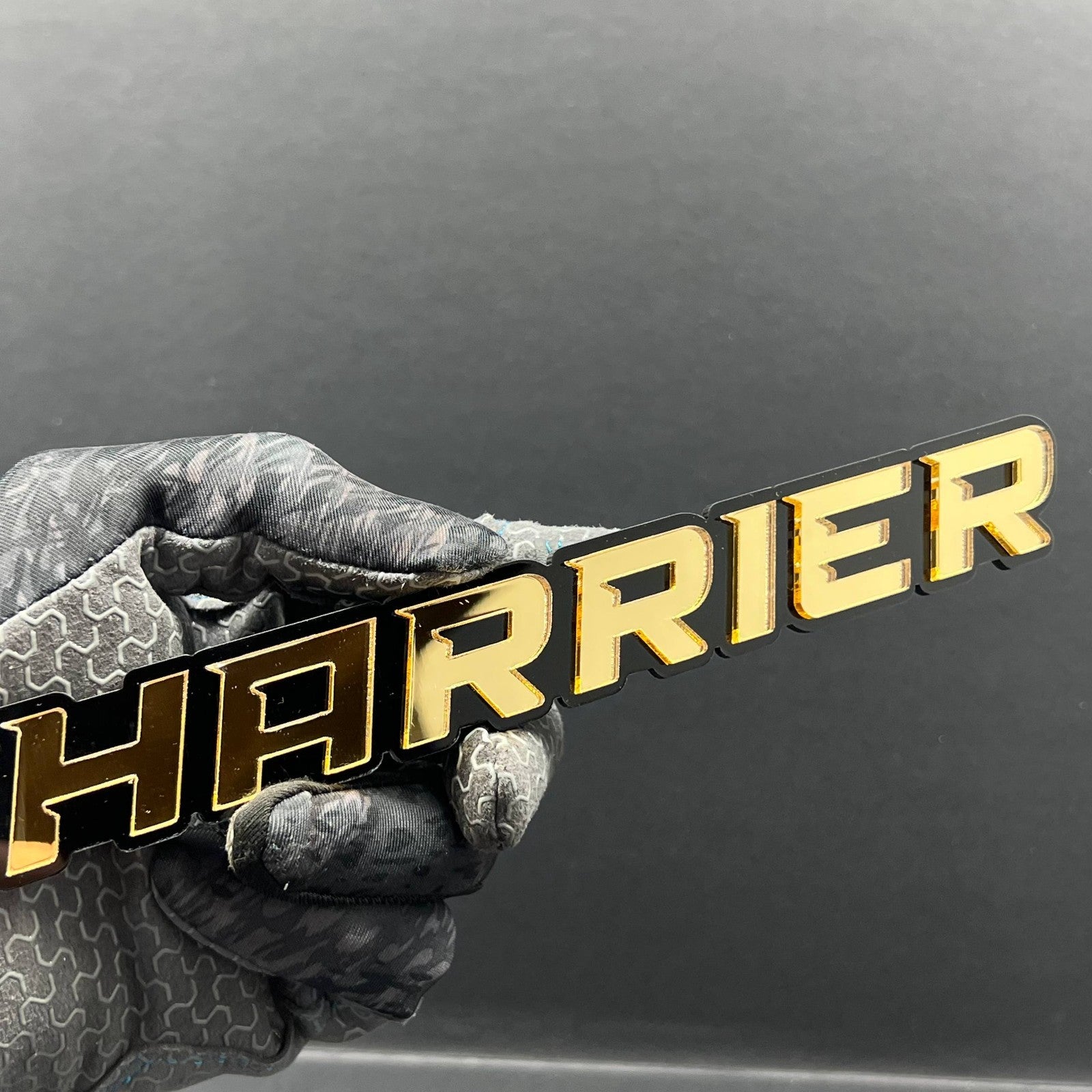 1pcs HARRIER Multicolor 3D Car Emblem – Durable Acrylic Badge for Vehicles