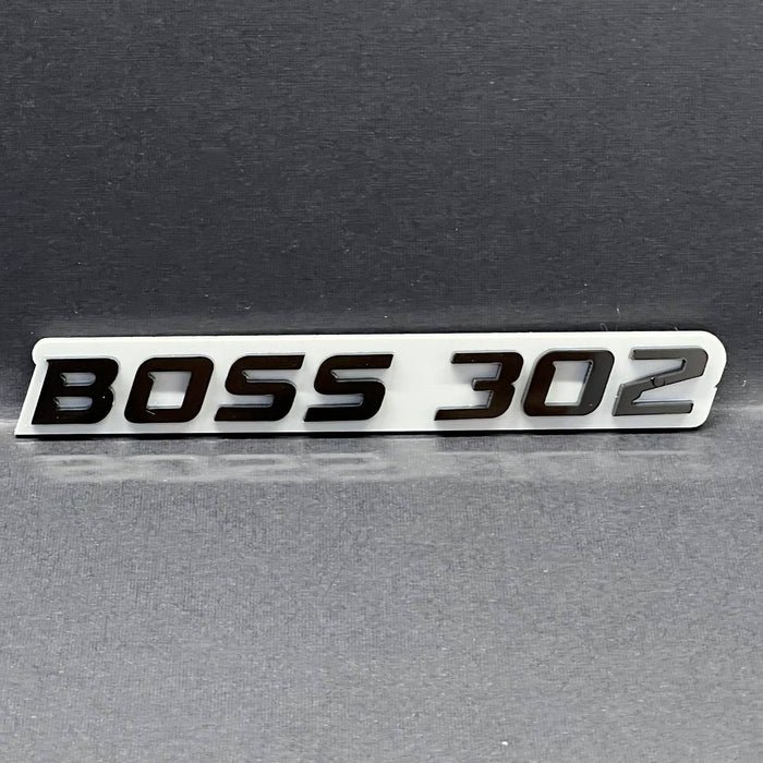 BOSS 302 Multicolor Emblems –  BOSS 302 Fender Badges (Set of 2) for 302 Emblem