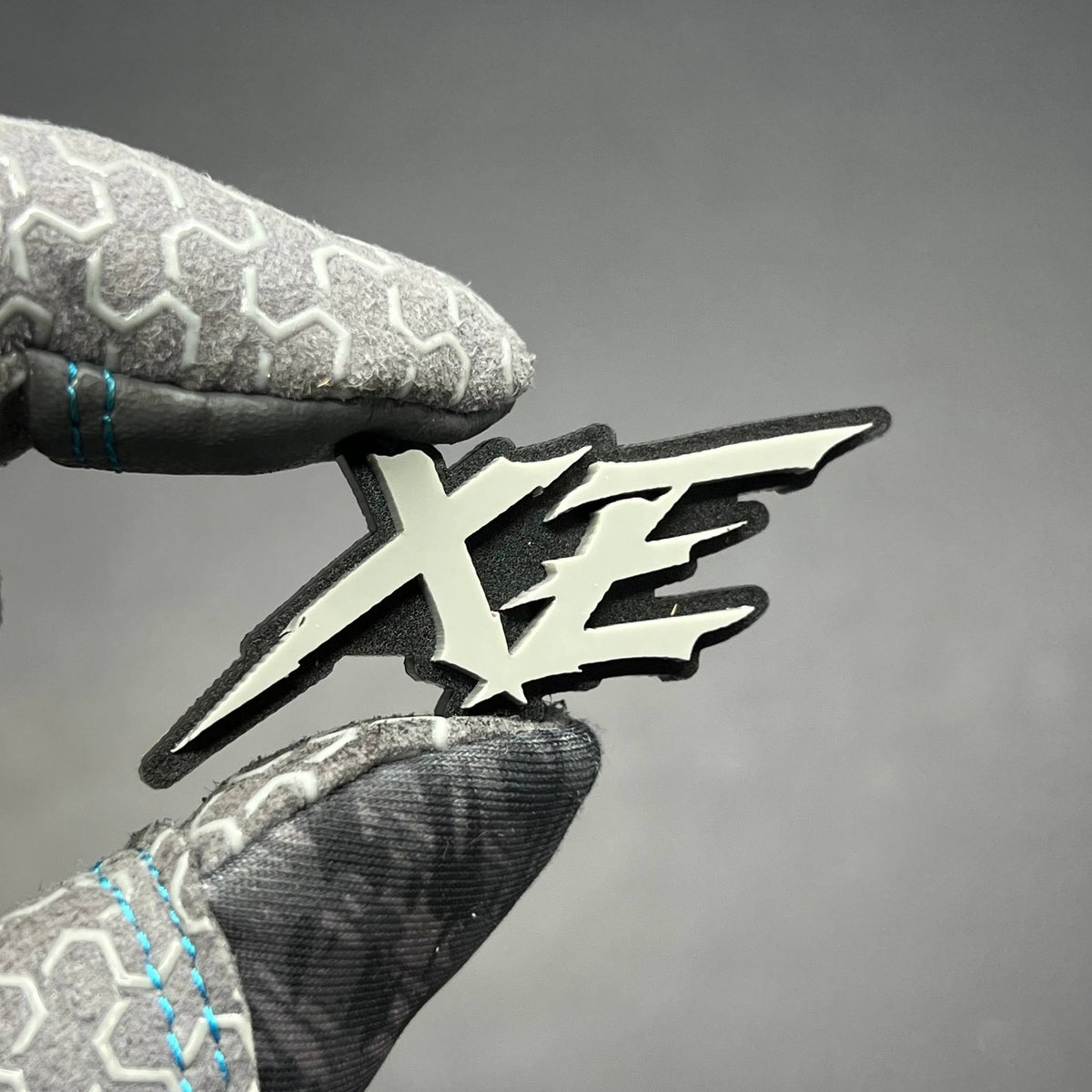 1pc XE Multicolor 3D Car Emblem – Durable Acrylic Fender & Trunk Decal