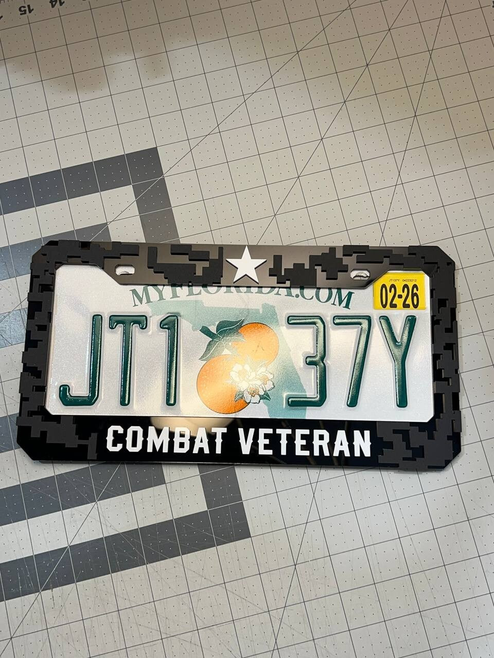 COMBAT VETERAN Black License Plate Frame Cover, Frame, car frame