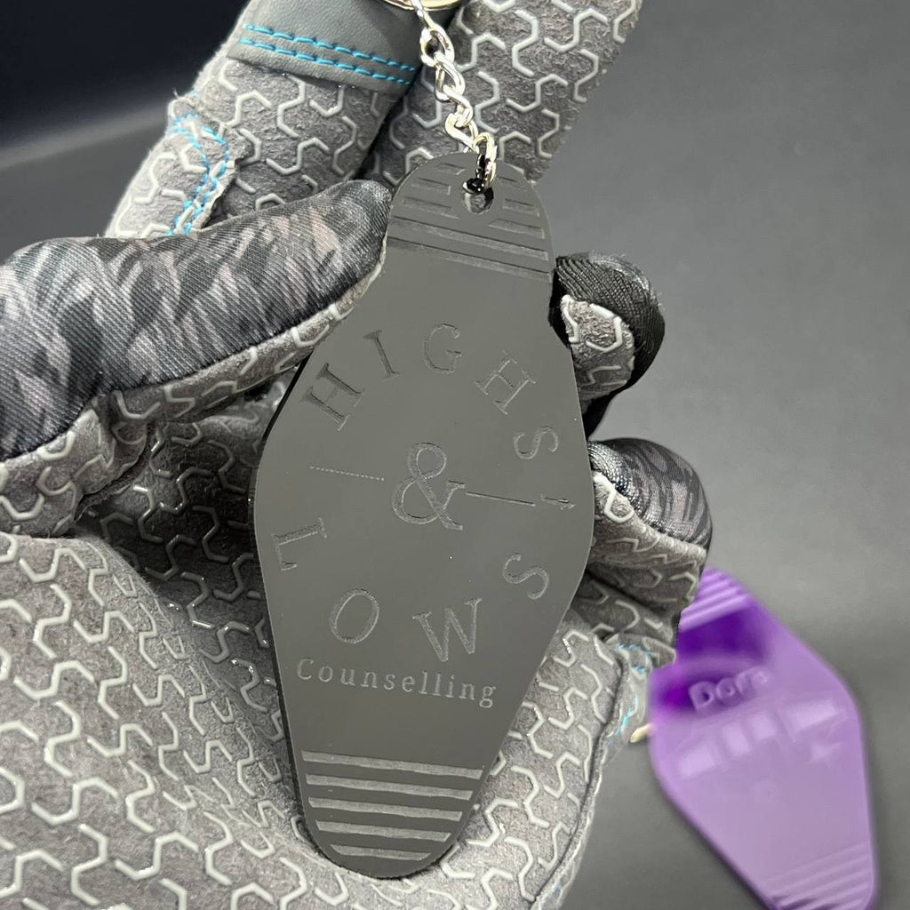 Personalized Hotel Key Tag – Black Keychain with Custom Logo & Room Number