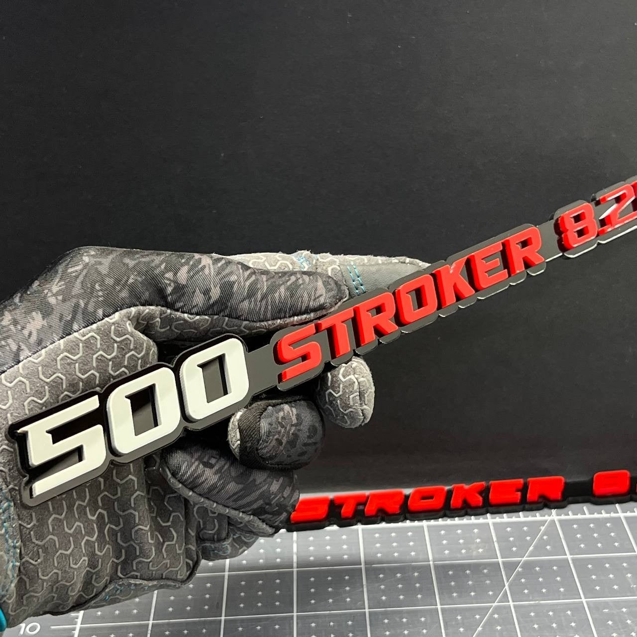 2PCS 500 STROKER 8.2L Emblems – 3D Acrylic Engine Fender Badges for Cars & Truck