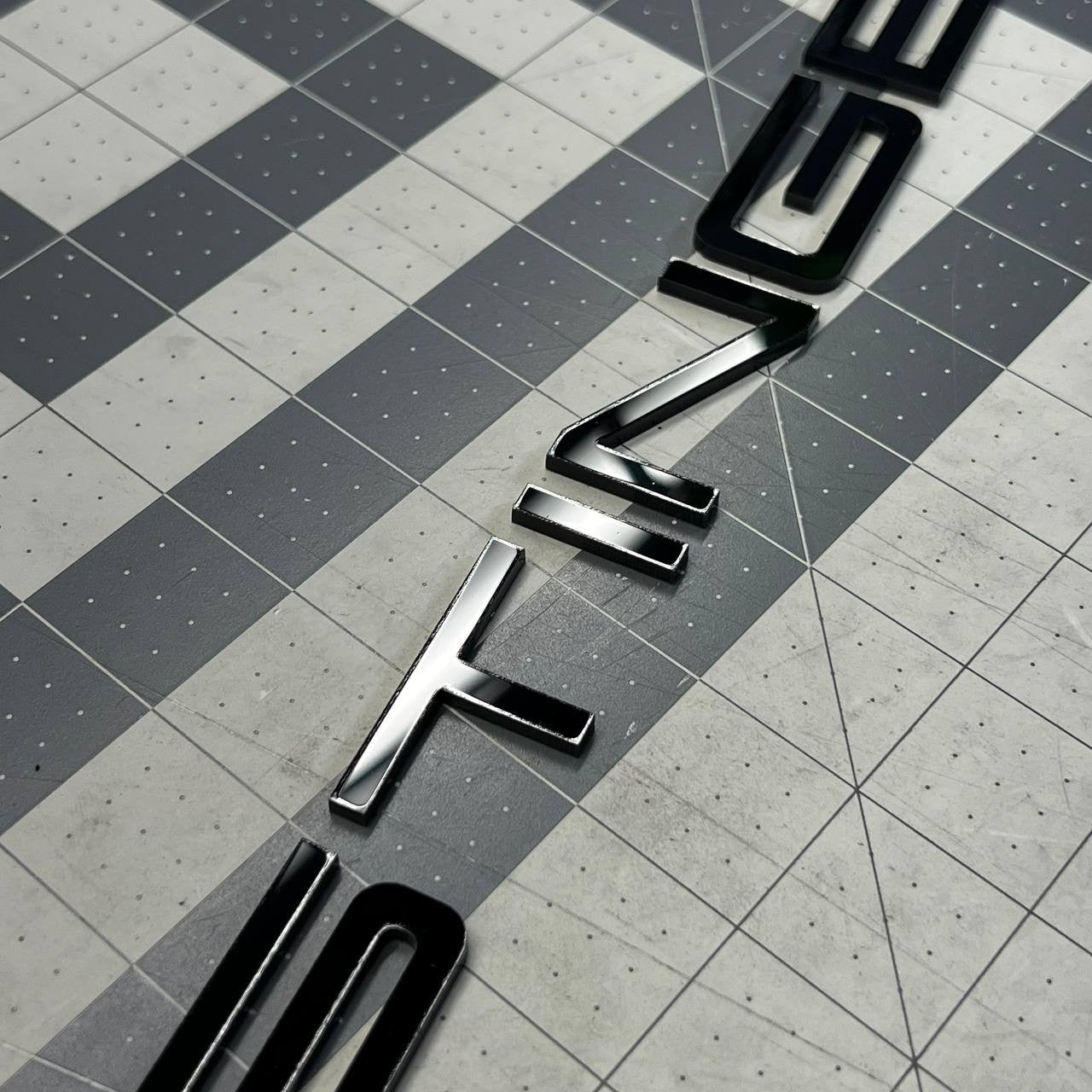1PC STINGER Black Emblem – 3D Acrylic Fender or Trunk Badge for KIA STINGER
