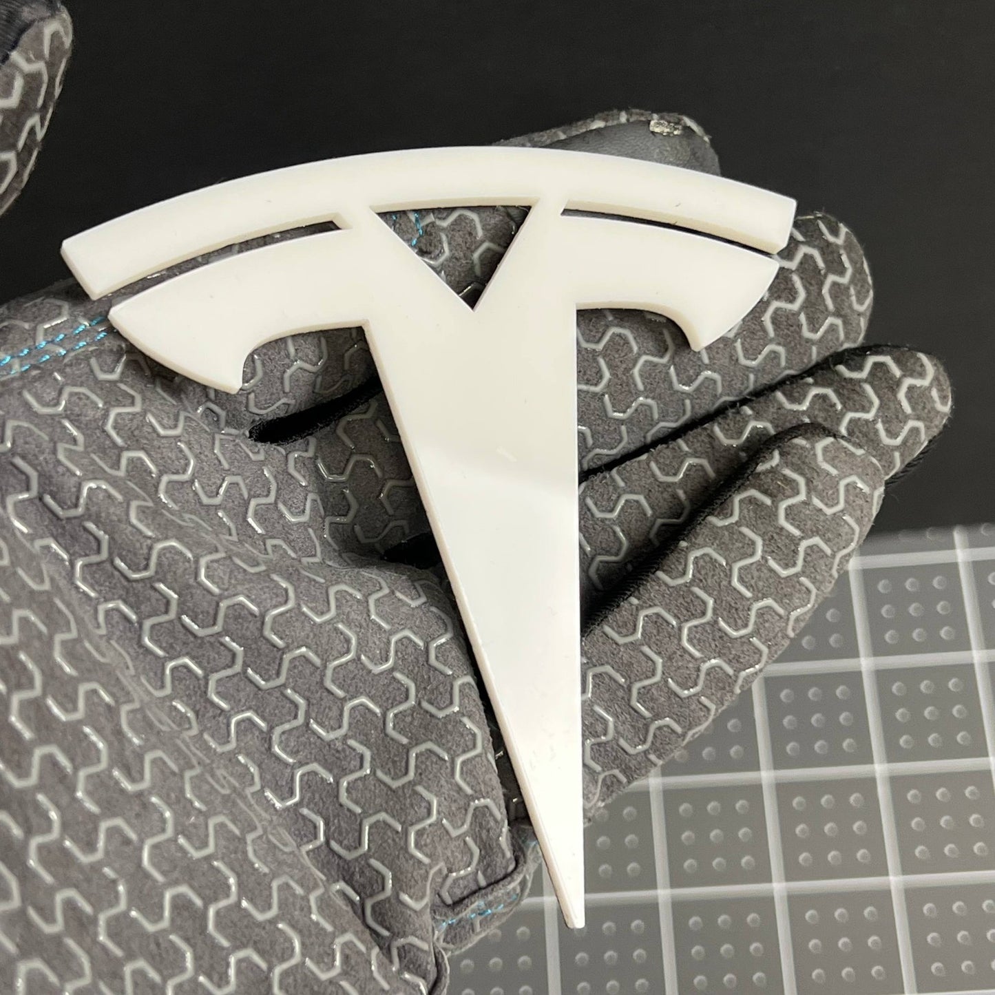 2PCS Tesla Emblems – Custom 3D Multicolor Acrylic Fender & Trunk Badges