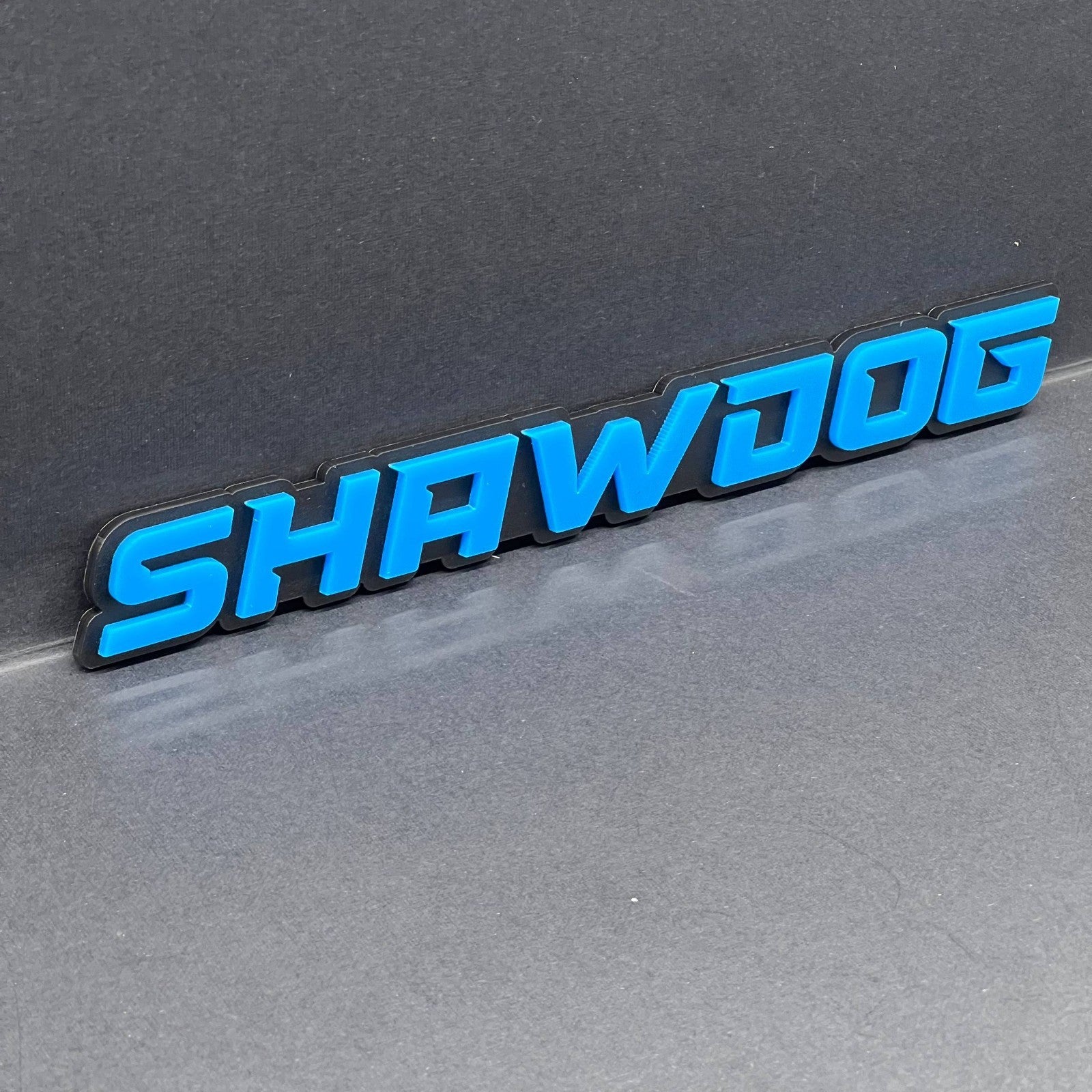 1PCS SHAWDOG Emblem – Durable 3D Multicolor Acrylic Car & SUV Fender Badge