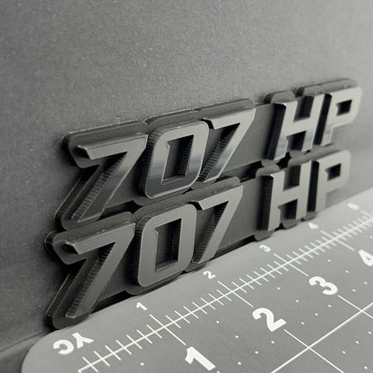 2PCS 707HP Emblems – 3D Acrylic Fender Engine Badge Pair for Car Truck SUV