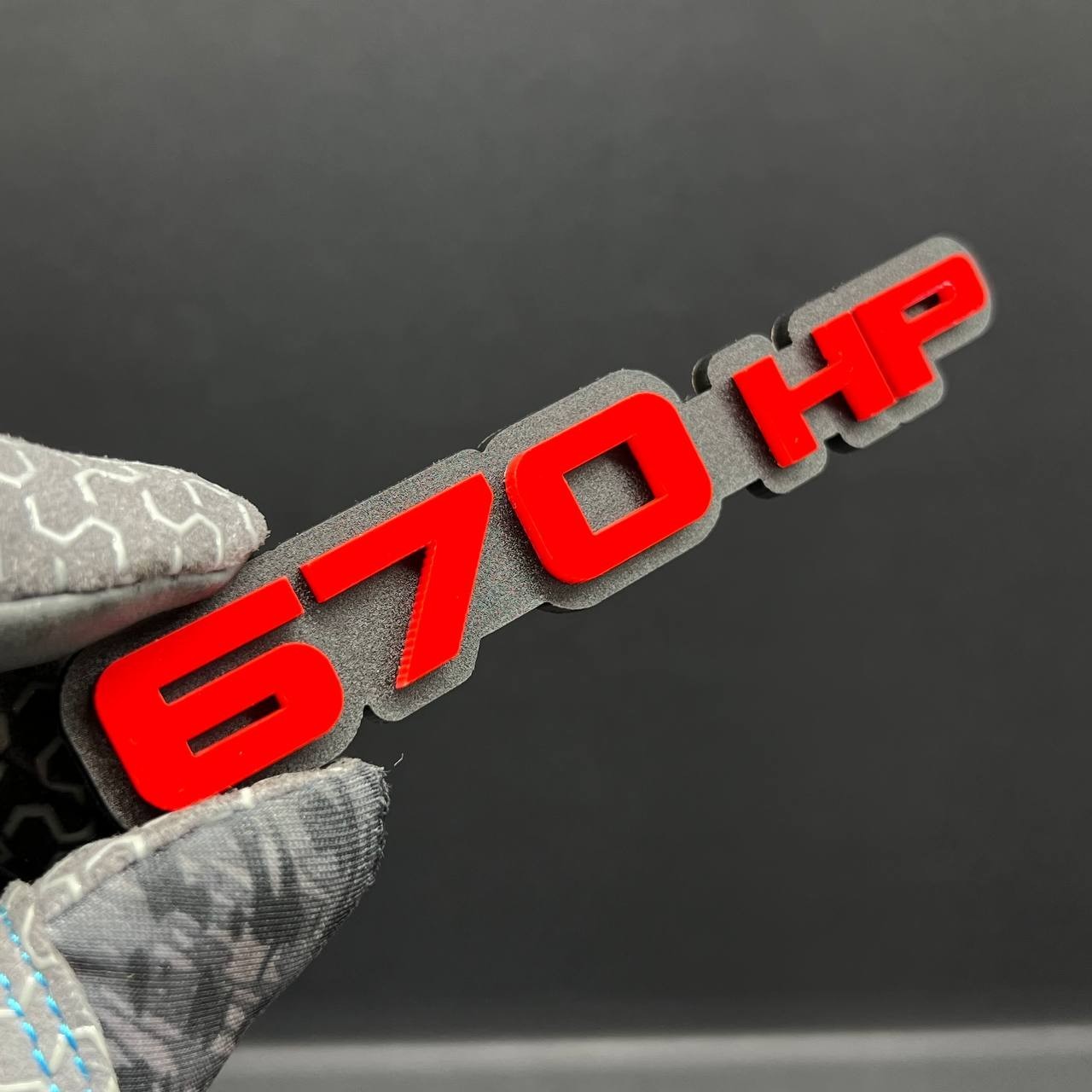 2PCS 670HP Emblems – 3D Acrylic Engine Fender Badges 670HP Pair Decals
