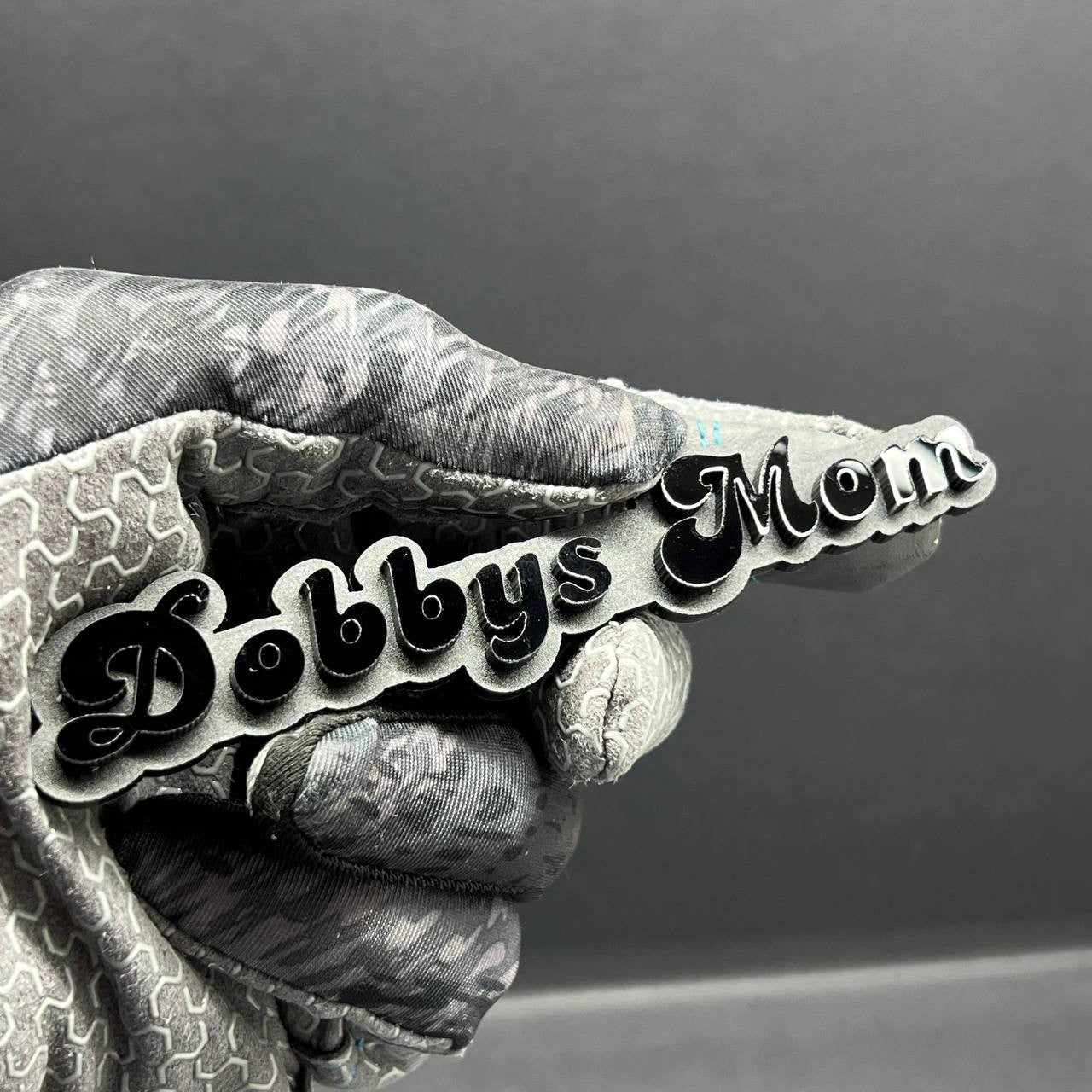 1PC Dobbys Mom 3D Emblem – Custom Acrylic Car Fender Trunk Tailgate Sticker