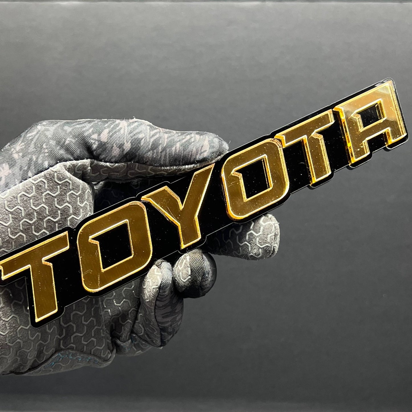1pc Toyota 3D Emblem Badge – Multicolor Acrylic Toyota Car Fender & Trunk Decal