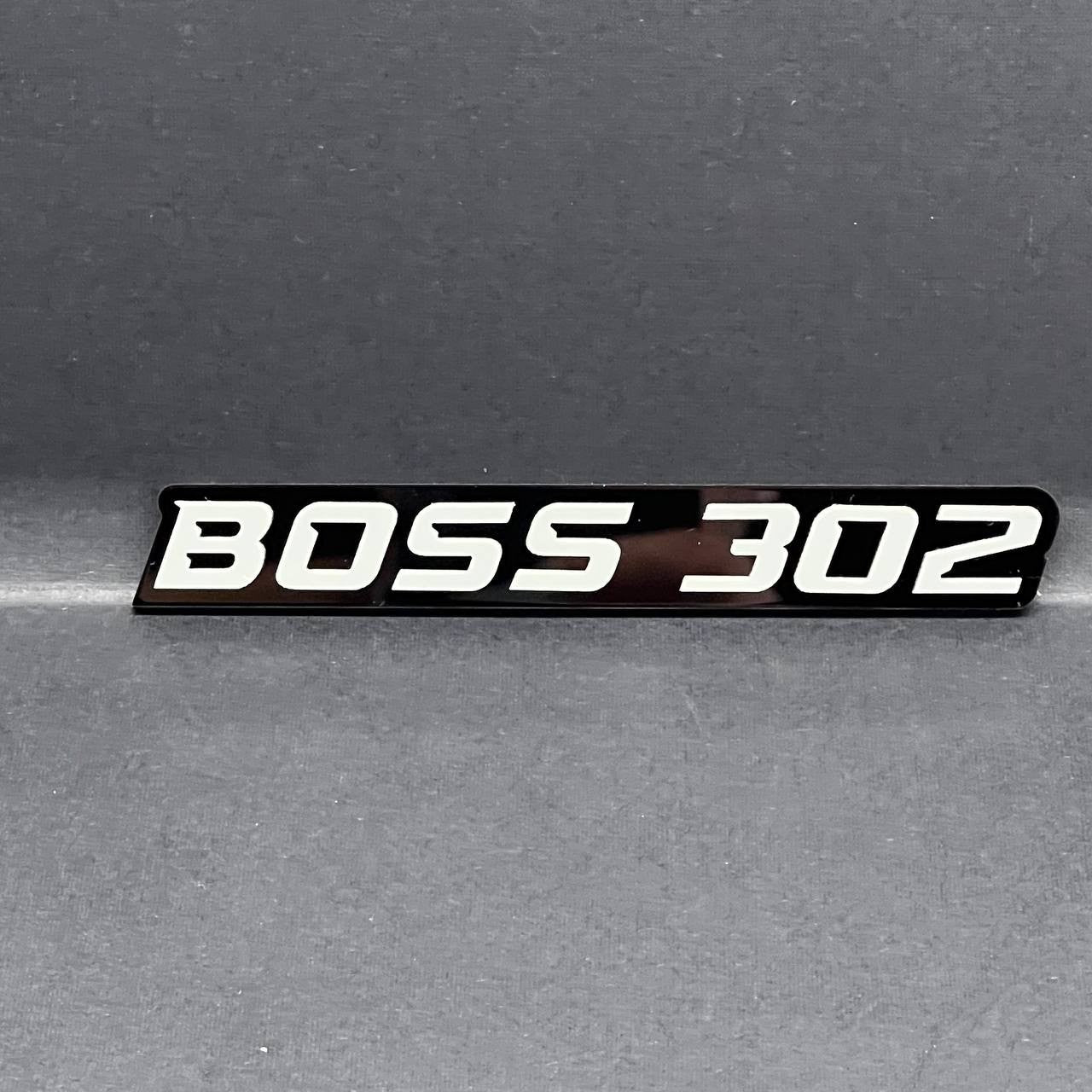 2PCS BOSS 302 Emblems – Multicolor 3D Fender Badges for Ford Mustang 302