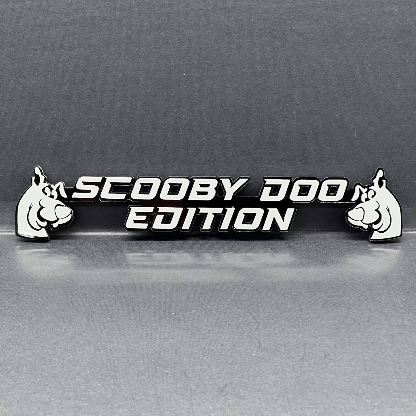 1PC Scooby Doo Edition Emblem – 3D Multicolor Acrylic Fender & Trunk Badge