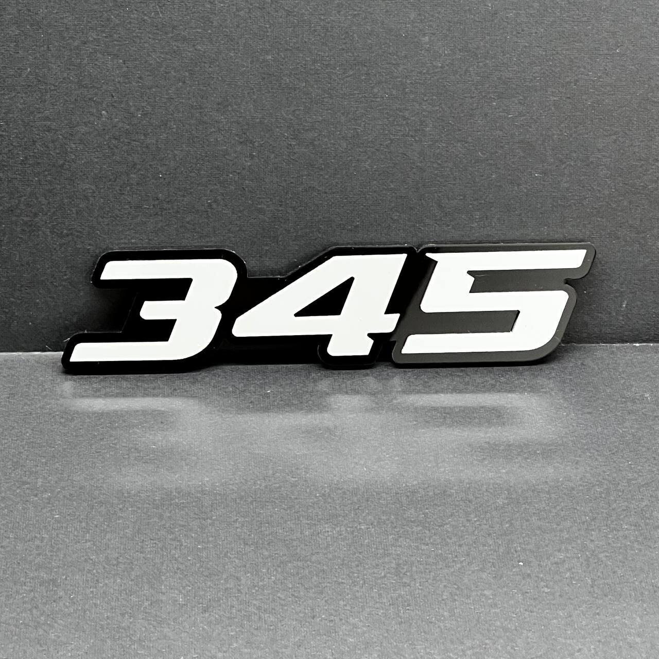 2x White black 345 Hemi Emblems 345 Side Fender Badge 3D for 345 Emblem